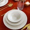 18-delt spisestel i hvidt porcelæn