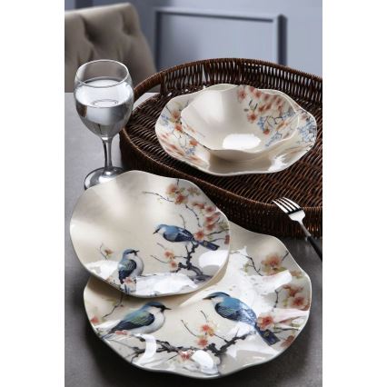 24-delers spisesæt i farverigt porcelæn