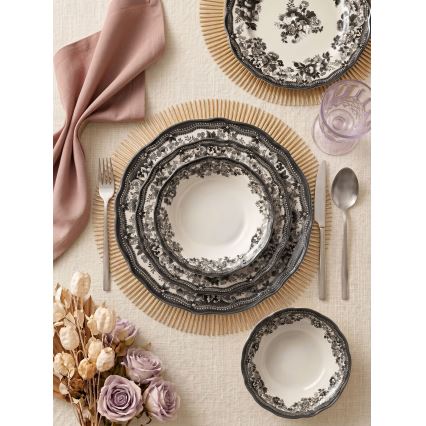 24-delt spisesæt i hvidt eller sort porcelæn