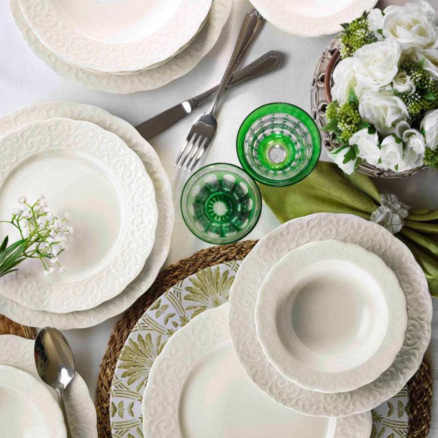 24-delt spisesæt i hvidt porcelæn