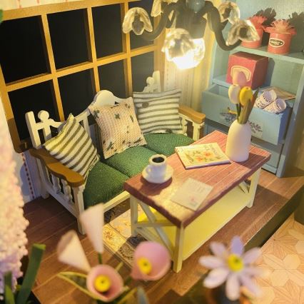 2Kids Toys - Miniature Darcyin blomsterhus med 2xAAA batterier