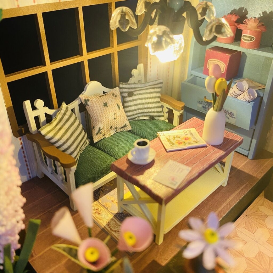 2Kids Toys - Miniature Darcyin blomsterhus med 2xAAA batterier