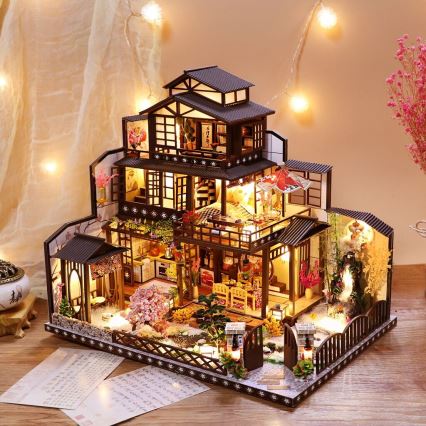 2Kids Toys - Miniaturehus Luksuriøs Sakura-villa 2xAAA