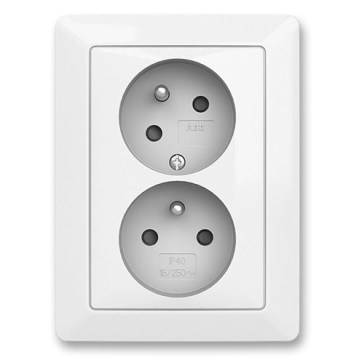 ABB 5513T-C02157 500 - Dobbelt indendørs stikkontakt med ramme ZONI 250V hvid
