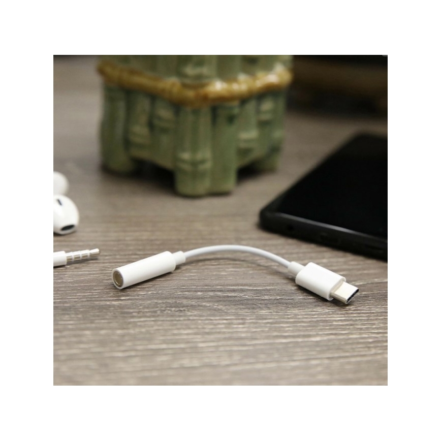 Adapter USB-C til AUX