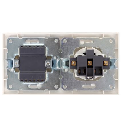 Aigostar - 3-gangs afbryder (model 3) med SCHUKO-stik 230 V og ramme, hvid