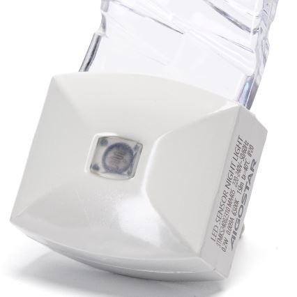 Aigostar - LED natlampe med skumringssensor LED/0,2W/230V 6500K