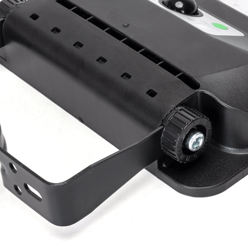 Aigostar - LED solcelledrevet gadelampe med sensor LED/50W/3,2V 1000mAh 6500K + fjernbetjening