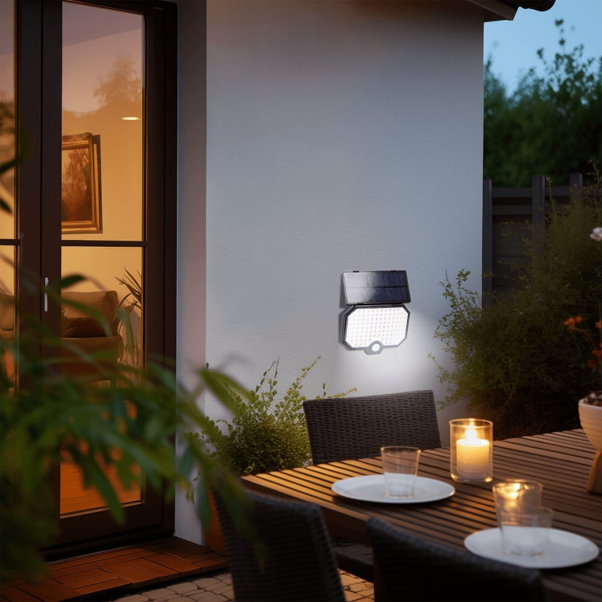 Aigostar - LED Solcellelampe med bevægelsessensor LED/2,4W/3,7V IP65