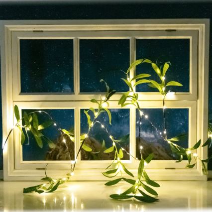 Aigostar - Soldrevet LED lyskæde 60xLED/4m IP65 varm hvid oliven