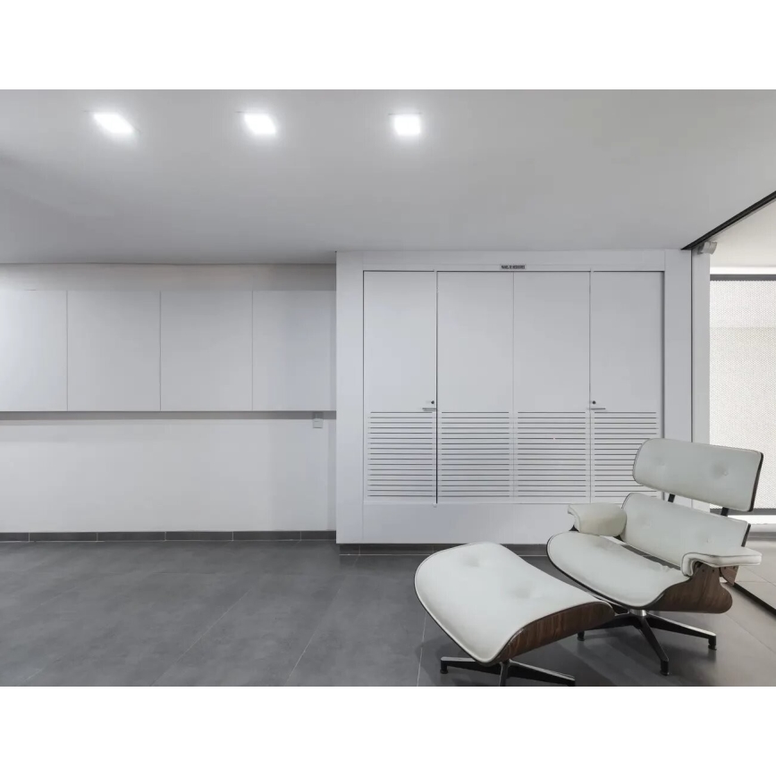 APLED - LED indbygningslampe til badeværelse SQUARE LED/12W/230V IP40 17x17 cm hvid