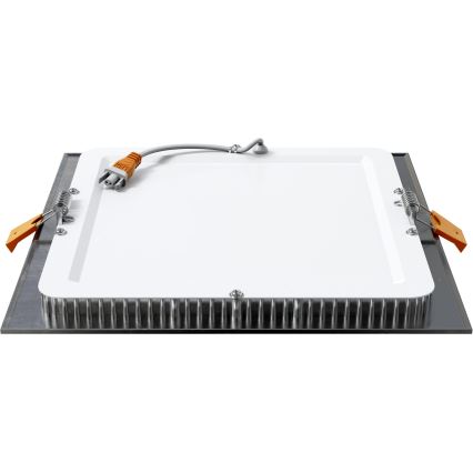 APLED - LED indbygningslampe til badeværelse SQUARE LED/18W/230V IP41 220x220 mm