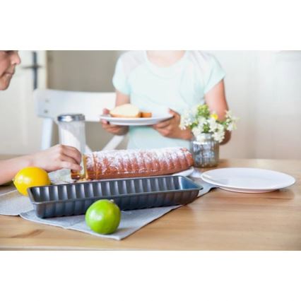 Bageform TORO 31,5 x 12 cm, sort