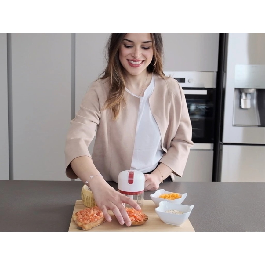 Beper - Genopladelig minihakker 30W/5V 1500 mAh 250 ml