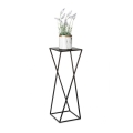 Blomstativ 70x24 cm sort