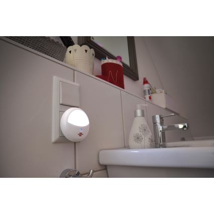 Brennenstuhl - LED vågelampe med sensor LED/0,85W/230V