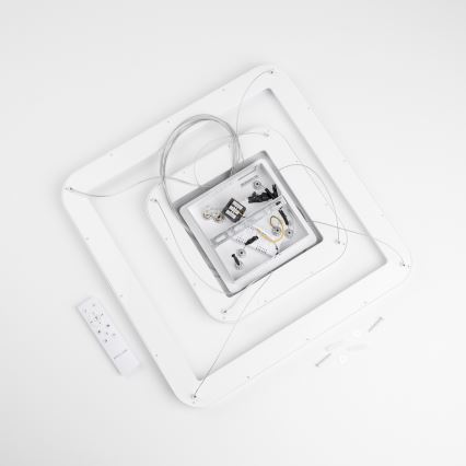 Brilagi - LED dæmpbar pendellampe med wire FALCON SLIM LED/78W/230V 3000-6500K 50x50 cm hvid + fjernbetjening