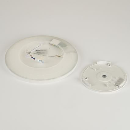 Brilagi - LED loftlampe til badeværelse ULTRA SLIM LED/12W/230V diameter 22,5 cm hvid IP54