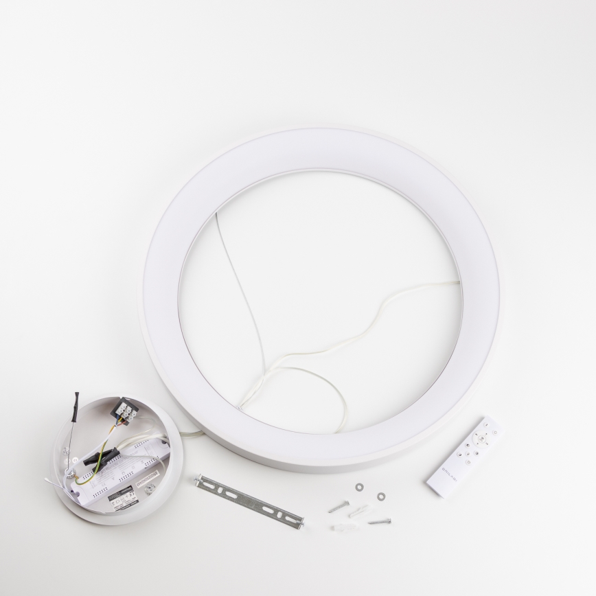 Brilagi - Dæmpbar LED-pendel på wire FALCON II LED/99W/230V 3000-6500K Ø 60 cm hvid + fjernbetjening