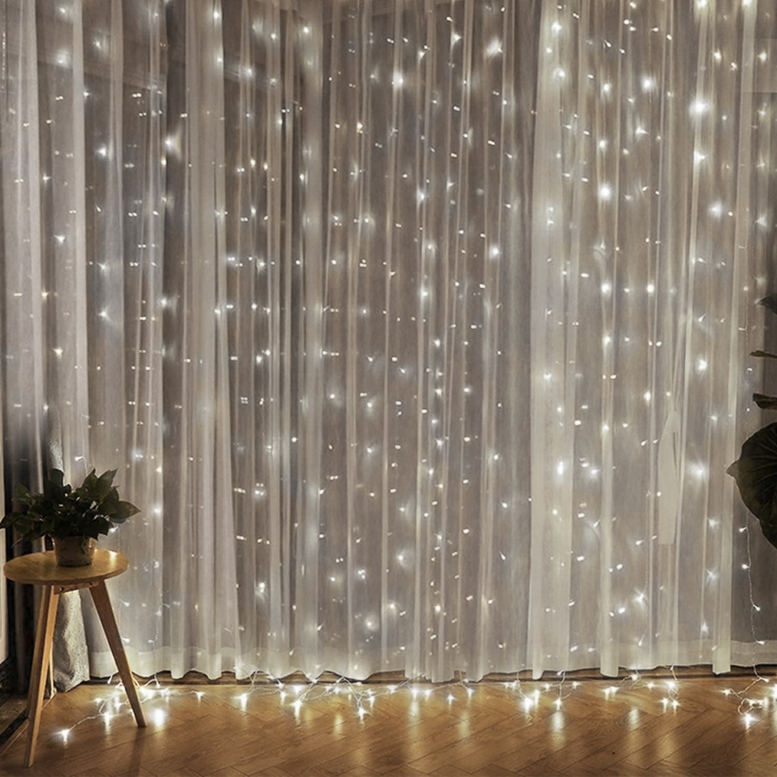 Brilagi - LED lysgardin 300xLED/8 funktioner/3xAA/USB 1,2 m koldt hvidt lys
