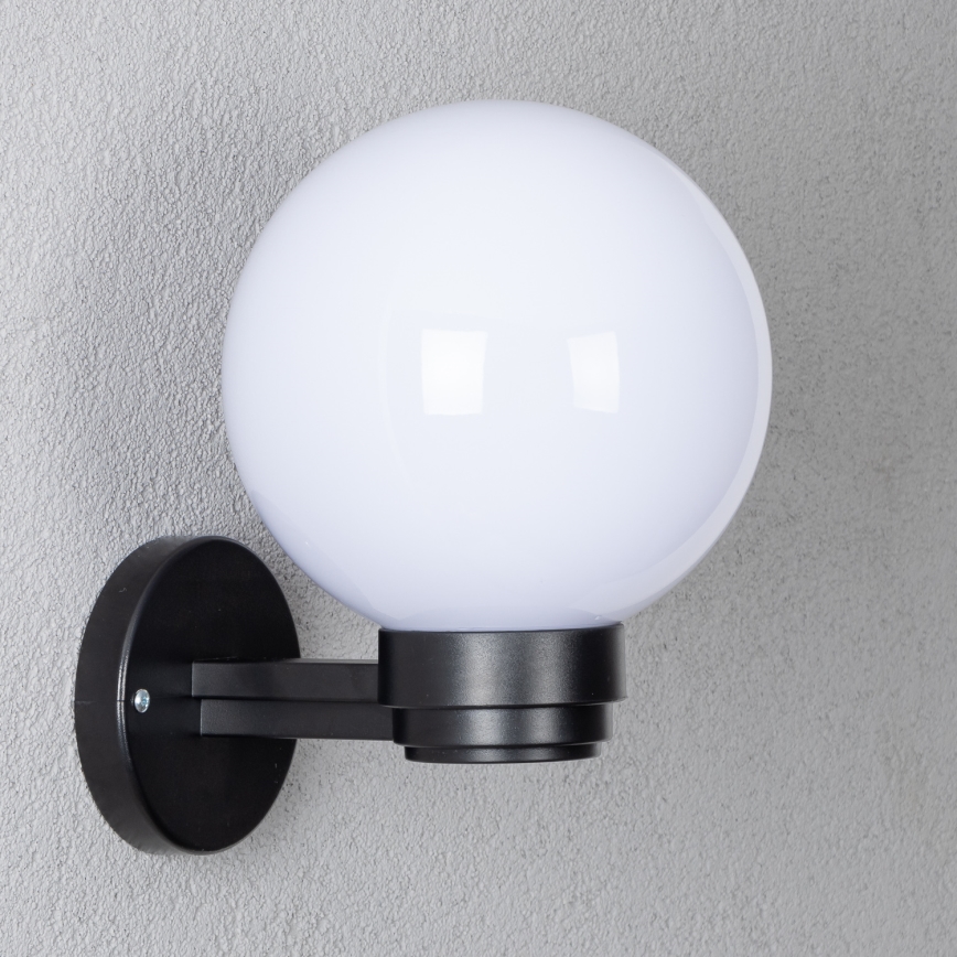Brilagi - LED RGBW dæmpbar udendørs væglampe HARBOR 1xE27/9W/230V 2700-6500K IP33 sort/hvid