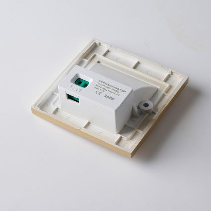 Brilagi - LED trappebelysning med sensor STEP LIGHT LED/1,5W/230V IP44 guldfarvet