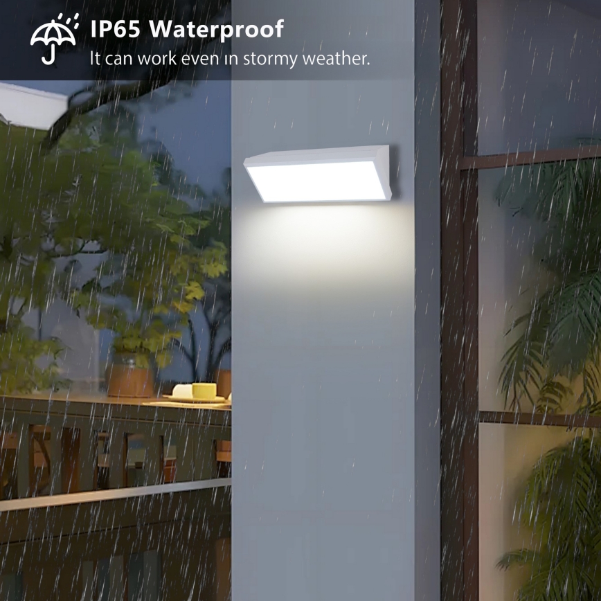 Brilagi - LED udendørs væglampe med sensor TRIANGLE LED/42W/230V hvid IP65