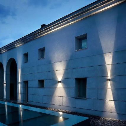 Brilagi - Soldrevet LED væglampe SOLAR CUBE LED/2W/3,2V 1300 mAh IP54