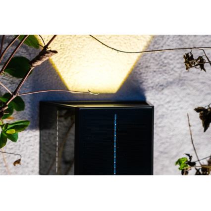 Brilagi - Soldrevet LED væglampe SOLAR CUBE LED/2W/3,2V 1300 mAh IP54