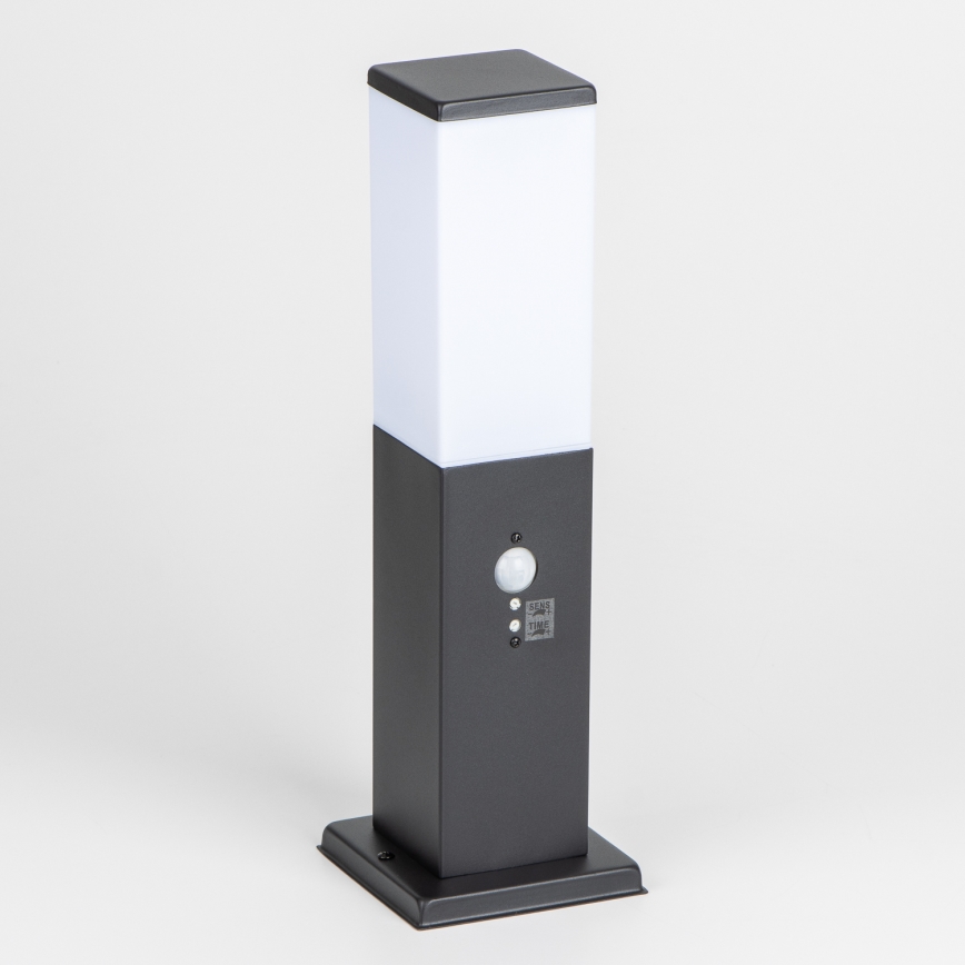 Brilagi - Udendørs lampe med sensor NOVA 1xE27/15W/230V 40 cm IP44 sort