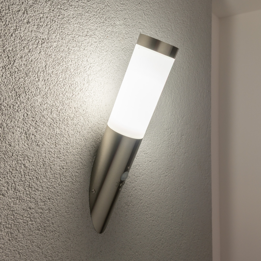 BRILAGI - Udendørs væglampe med sensor ELIA 1xE27/20W/230V IP44 mat krom