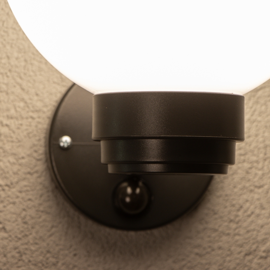 BRILAGI - Udendørs væglampe med bevægelsessensor HARBOR 1xE27/40W/230V IP33 antracit/hvid