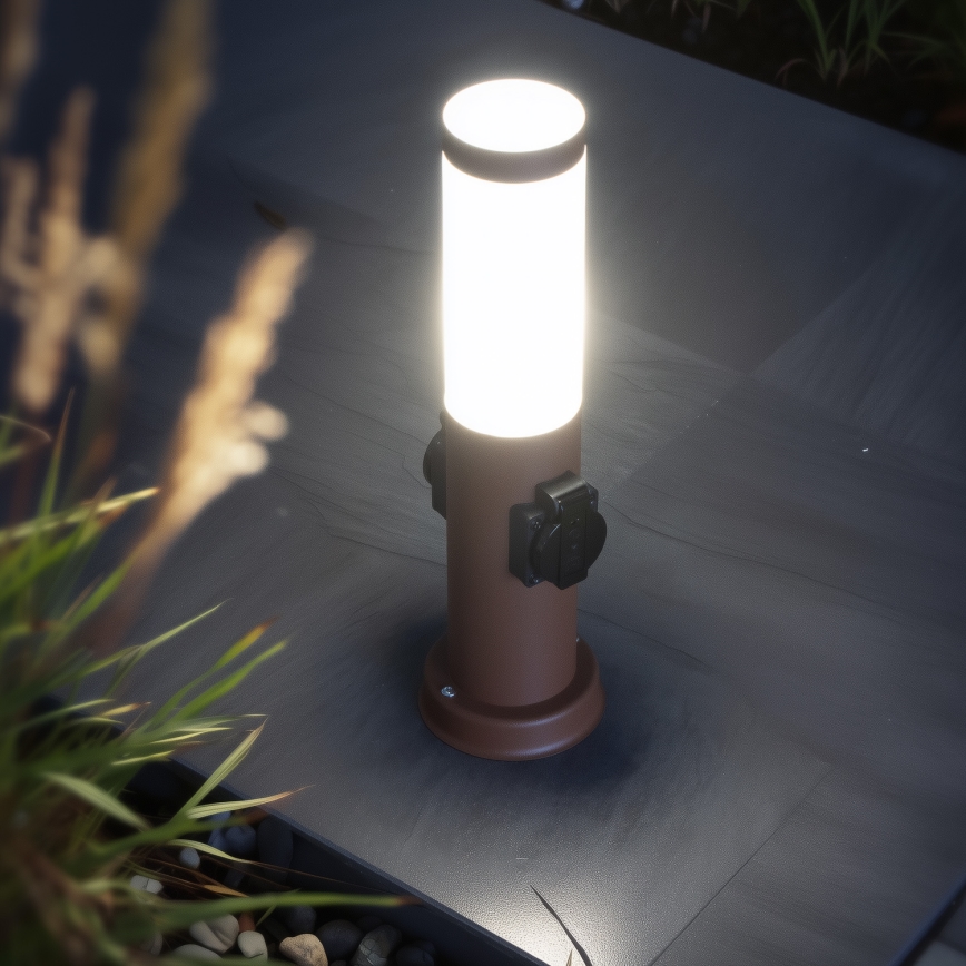 Brilagi - Udendørslampe med 2 SCHUKO-stikkontakter NOVA 1xE27/15W/230V 40 cm IP44 brun