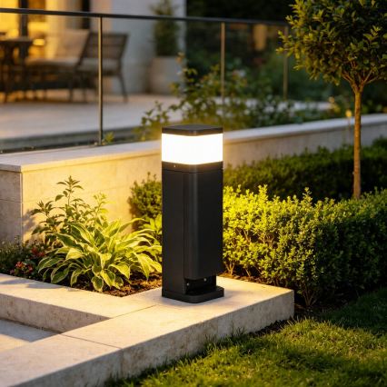 BRILAGI - Udendørslampe med 2 SCHUKO-stik PILLAR 1xG9/11W/230V IP44 sort