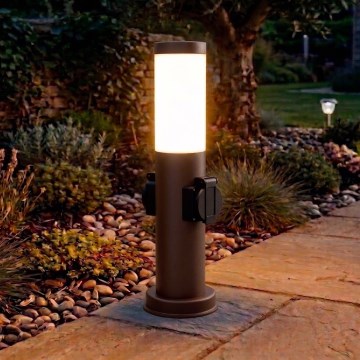 Brilagi - Udendørslampe med 2 SCHUKO-stikkontakter NOVA 1xE27/15W/230V 40 cm IP44 brun