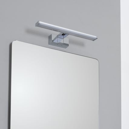 Brilagi - LED belysning til badeværelsesspejl 3-i-1 VESTRA LED/8W/230V 40 cm IP44 blank krom