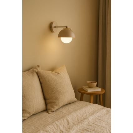 Brilagi - Væglampe COSMO 1xE27/60W/230V beige/guld