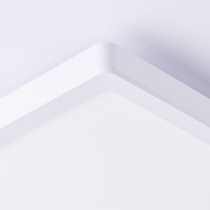 Brilliant - LED loftlampe m. RGBW-farver dæmpbar SALTERY LED/22W/230V 3000-6500K + fjernbetjening