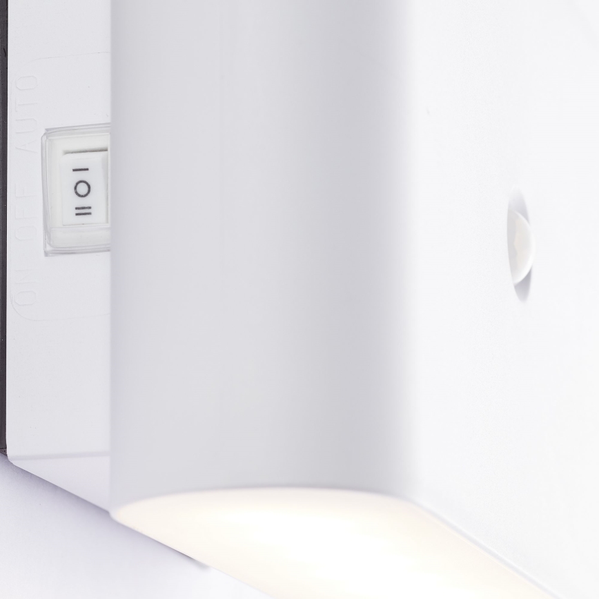 Brilliant - Udendørs LED væglampe med sensor genopladelig XINO LED/3W/5V IP44 hvid