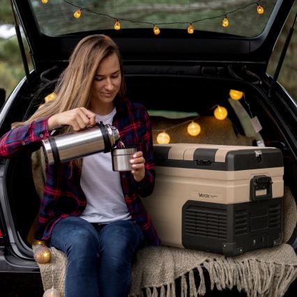 Bærbar køleskab til bil med LCD-display 39 l 230V/12V/24V brun