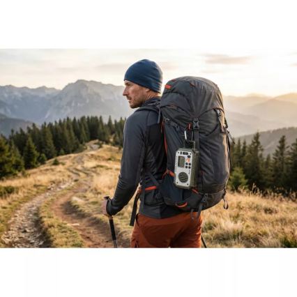 Campingradio med håndsving, solcellepanel og LED-lommelygte med powerbankfunktion 5V/3xAAA/2000 mAh IPX4 grøn
