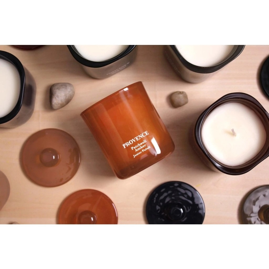 Duftlys PATCHOULI RAV 180 g — 25 timers brændetid