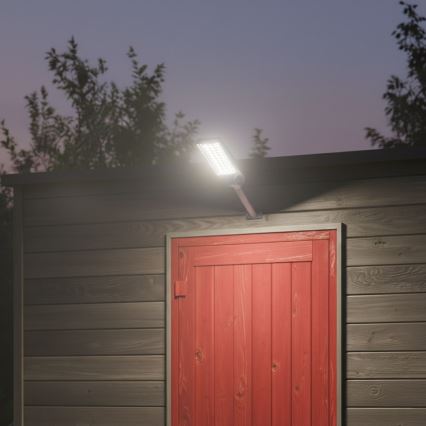 LED dæmpbar solcelledrevet gadelygte med sensor VENICE LED/200W/3,2V 12000 mAh IP65 sort + fjernbetjening