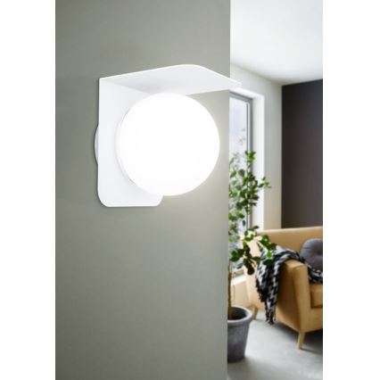 Eglo 31052 - LED RGBW Udendørslampe dæmpbar CORRIENTES 1xE27/9W/230V IP44 hvid