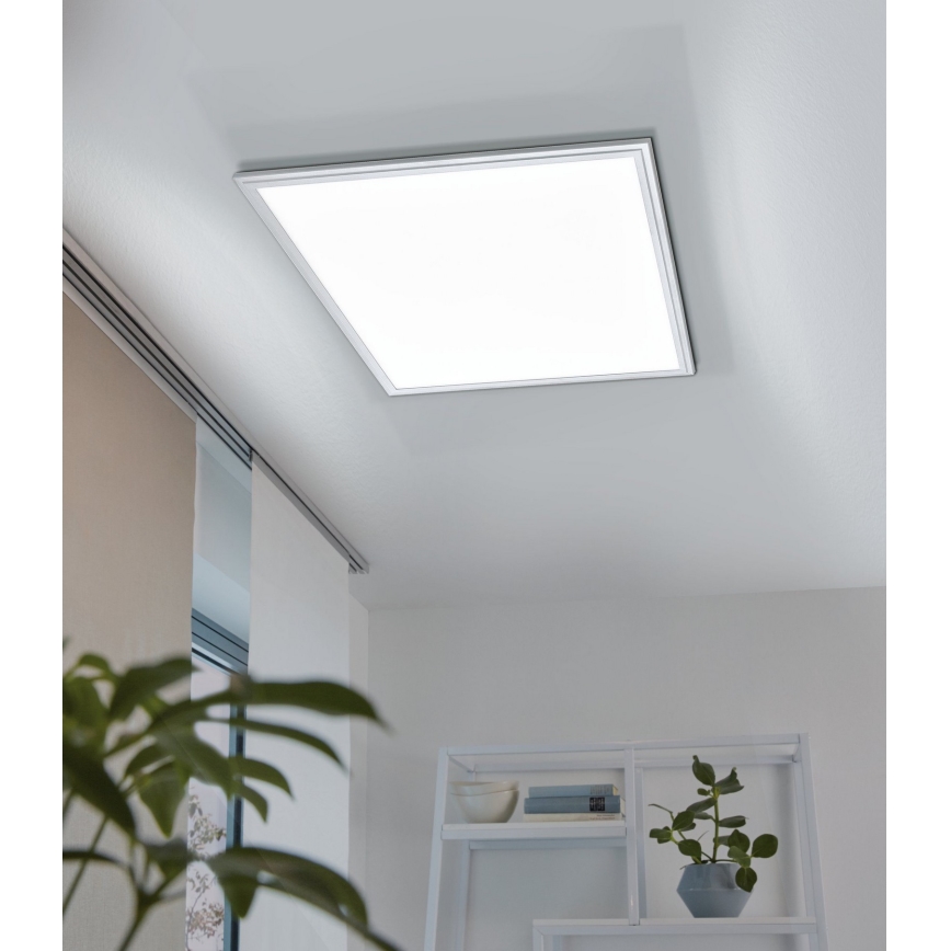 Eglo 33204 - LED lampe m. RGBW-farver dæmpbar SALOBRENA-C LED/34W/230V 2700-6500K + fjernbetjening