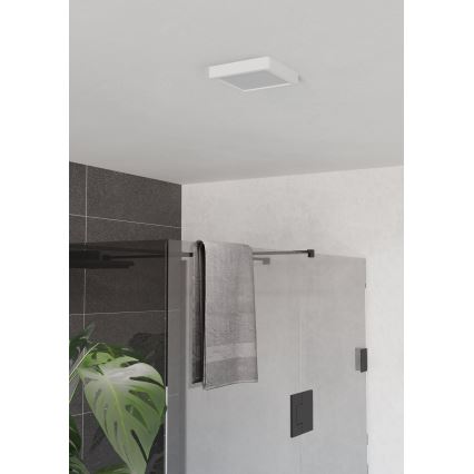 Eglo - LED-badeværelsesloftlampe 7W/230V 2700/4000/6500K 15x15 cm IP44 hvid
