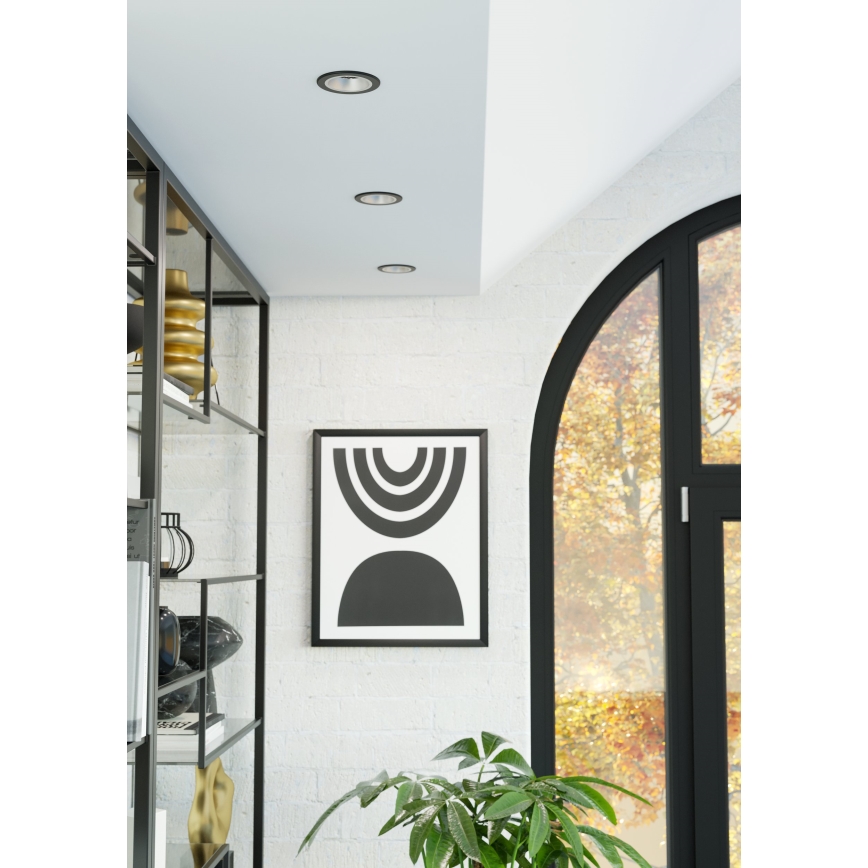 Eglo - LED RGBW Dæmpbar indbygningsspot til badeværelse LED/4,8W/230V 2700-6500K IP44 sort