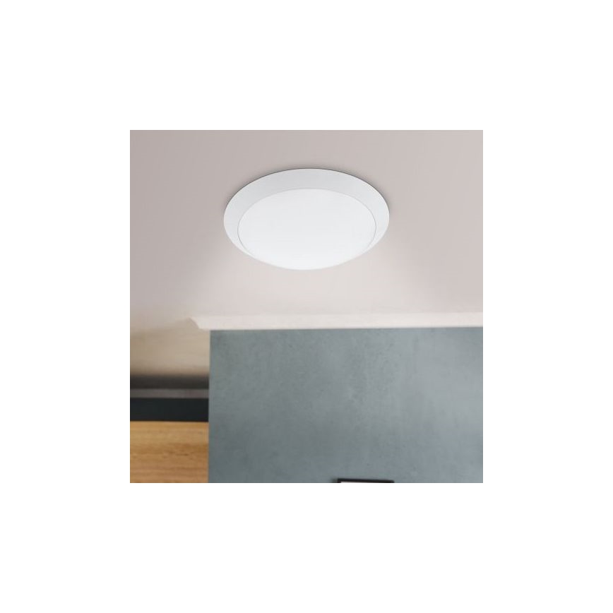 Eglo - LED loftlampe til badeværelse LED/11W/230V hvid