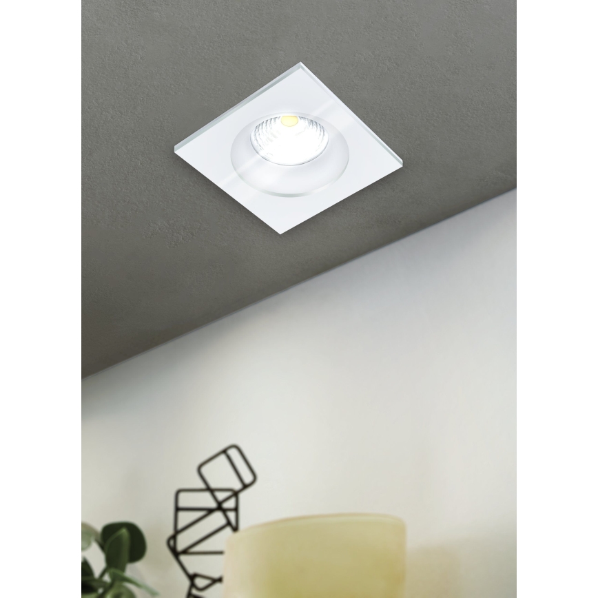 Eglo - LED indbygningsspot til badeværelse LED/6W/230V IP44