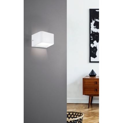 Eglo - LED væglampe LED/6W/230V 3000K hvid